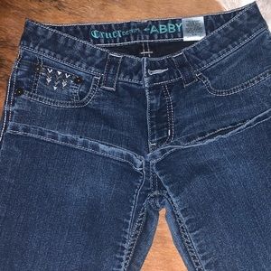 Cinch “Abby” Jeans